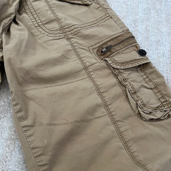 3 for $6 Calvin Klein Jeans Tan Crop Cargo Pants - Picture 9 of 12